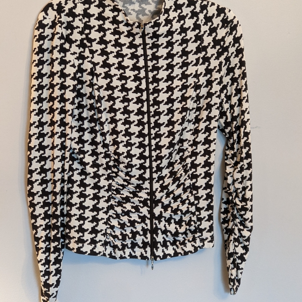 Black and white Houndstooth zippered blouse size s